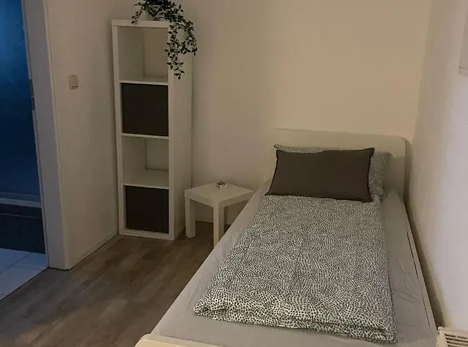 Ruhiges Im Herzen Von Appartement Gera